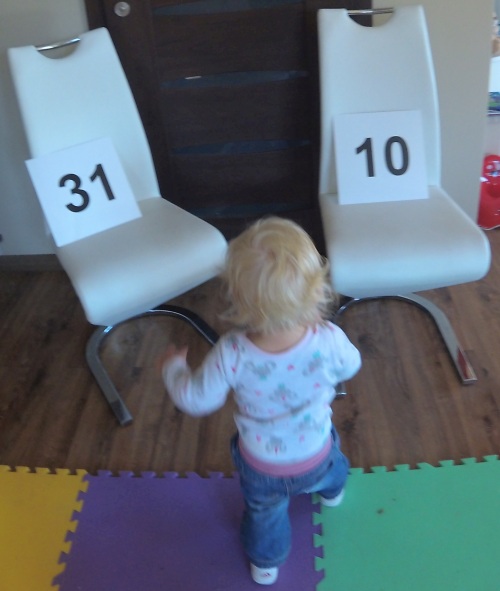 O sprawdzaniu wiedzy, chwaleniu dziecka i chwaleniu się dzieckiem według Domana