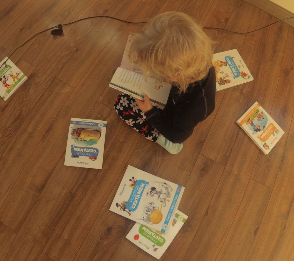 Recenzja serii książek dla początkujących czytelników -Disney uczy “Przygoda z czytaniem” (wersja audio)