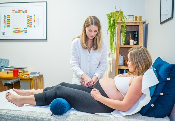 Wsparcie medycyną alternatywną w ciąży